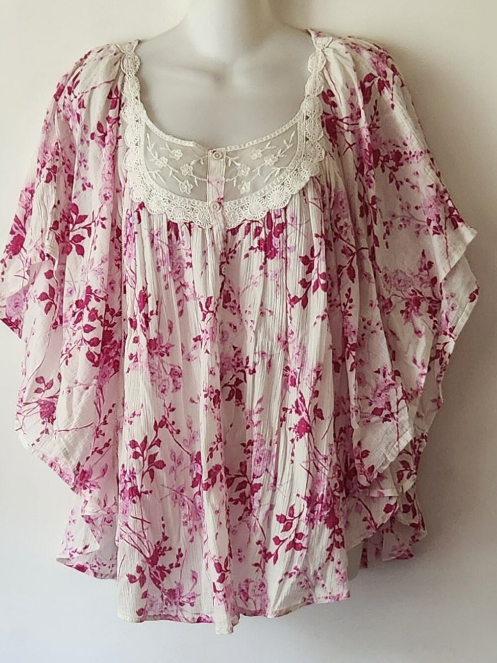 Bandolino blouse sz L pink floral lace GUC